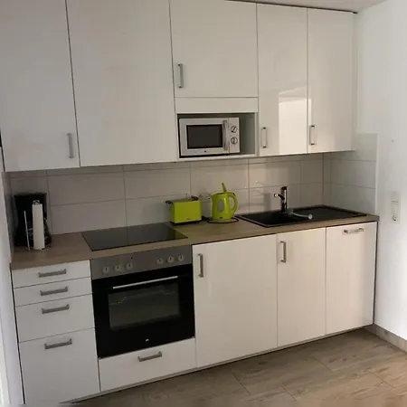 70 Windrose Apartament *